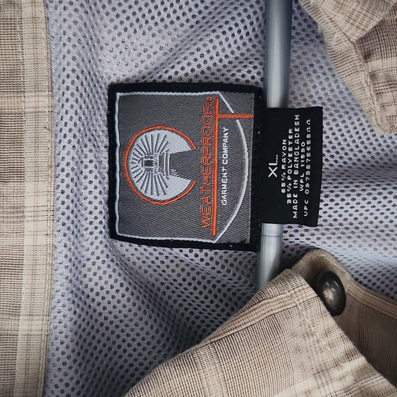 Weatherproof Men's Button Down Shirt, XL, Tan, Plaid, One Pocket, Mesh on Back - Picture 3 of 7